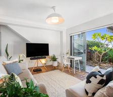 Australia New South Wales Curl Curl vacation rental compare prices direct by owner 33310157