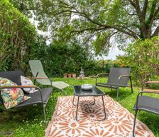 France Provence-Alpes-Côte d'Azur Arles vacation rental compare prices direct by owner 33469148