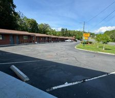 United States North Carolina Black Mountain vacation rental compare prices direct by owner 35589023