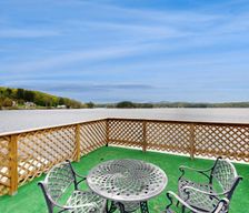 United States New Hampshire Tilton vacation rental compare prices direct by owner 36493712