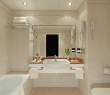 Chad  Chankrous vacation rental compare prices direct by owner 35878119