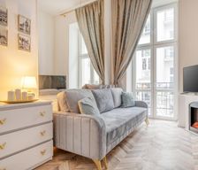 Poland Lodz Łódź vacation rental compare prices direct by owner 29038161