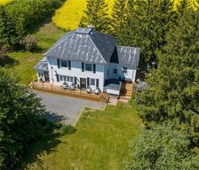 Canada Ontario Bloomfield vacation rental compare prices direct by owner 36242846