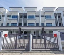 Malaysia  Sepang vacation rental compare prices direct by owner 33647068