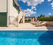 Croatia Zadar County Vinjerac vacation rental compare prices direct by owner 4414342