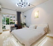 China Sichuan Chengdu vacation rental compare prices direct by owner 33706423