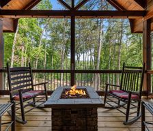 United States  Cherry Log vacation rental compare prices direct by owner 36789120
