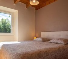 France Aubrac MARCHASTEL vacation rental compare prices direct by owner 15541148