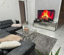 France  Les Mureaux vacation rental compare prices direct by owner 35706744