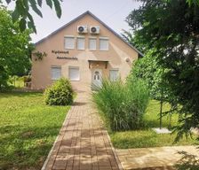 Hungary  Gárdony vacation rental compare prices direct by owner 35884263