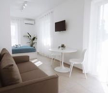 Italy Lazio Borgo Vodice vacation rental compare prices direct by owner 15911374