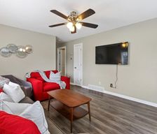 United States Wisconsin Lake Geneva vacation rental compare prices direct by owner 35051954