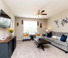 United States Alabama Huntsville vacation rental compare prices direct by owner 38069270