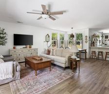 United States South Carolina Cayce vacation rental compare prices direct by owner 36748076