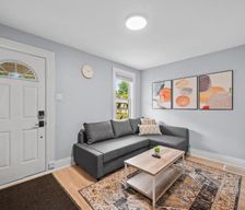 United States Pennsylvania Natrona Heights vacation rental compare prices direct by owner 38077866