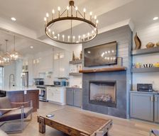 United States North Carolina Waynesville vacation rental compare prices direct by owner 35588241