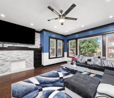 United States Illinois Chicago vacation rental compare prices direct by owner 37824490