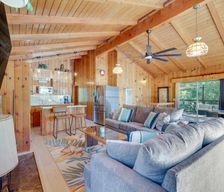 United States California Oakhurst vacation rental compare prices direct by owner 36010446