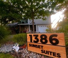 Canada Ontario Niagara-on-the-Lake vacation rental compare prices direct by owner 36695178