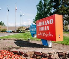 United States Oregon Ashland vacation rental compare prices direct by owner 11923585