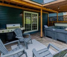 Canada Quebec Petite-Rivière-Saint-François vacation rental compare prices direct by owner 11539996