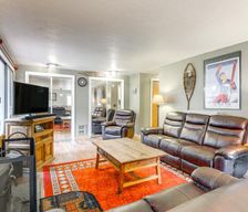 United States Vermont West Dover vacation rental compare prices direct by owner 37744546