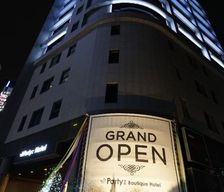 South Korea  Suwon vacation rental compare prices direct by owner 37658327