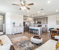 United States Texas Del Valle vacation rental compare prices direct by owner 37779713