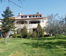 Croatia  Medulin vacation rental compare prices direct by owner 10135495