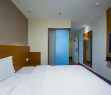 China Heilongjiang Harbin vacation rental compare prices direct by owner 13798258