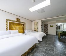 South Korea  Pyeongtaek vacation rental compare prices direct by owner 37696456