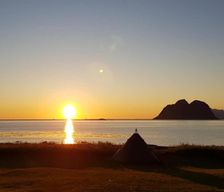 Norway Nordland Værøy vacation rental compare prices direct by owner 37612592