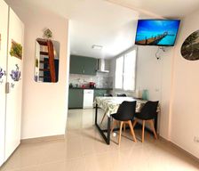 France  Noisy-le-Grand vacation rental compare prices direct by owner 36880009