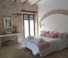 Spain Andalucía Baeza vacation rental compare prices direct by owner 36581223