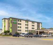 United States  Bismarck vacation rental compare prices direct by owner 19187005