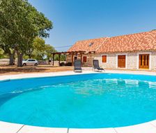 Croatia Sibenik-Knin County Drinovci vacation rental compare prices direct by owner 23731282