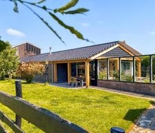 Netherlands Noord-Holland Hippolytushoef vacation rental compare prices direct by owner 9344144