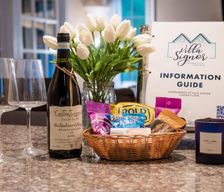 United States Connecticut Norwich vacation rental compare prices direct by owner 19963298