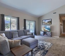 United States California Ahwahnee vacation rental compare prices direct by owner 36012683