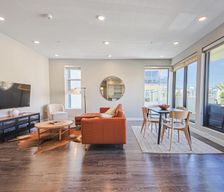 United States California Los Angeles vacation rental compare prices direct by owner 36406027