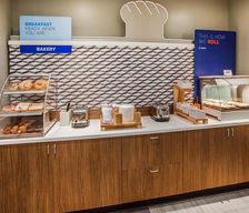 United States Iowa Coralville vacation rental compare prices direct by owner 12903425