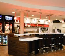 United States Kansas Salina vacation rental compare prices direct by owner 13908234