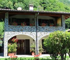 Italy Piedmont Cannobio (VB) vacation rental compare prices direct by owner 5044427