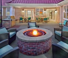 United States Connecticut Avon vacation rental compare prices direct by owner 16553337