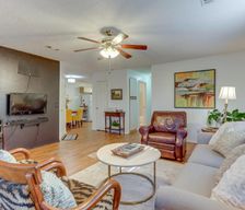 United States Arkansas Fayetteville vacation rental compare prices direct by owner 38007536