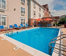 United States  Bloomington vacation rental compare prices direct by owner 12677582