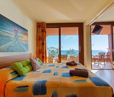 Spain Ibiza Playa d'en Bossa vacation rental compare prices direct by owner 13237704