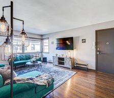 United States Illinois Elmwood Park vacation rental compare prices direct by owner 36667385