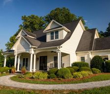 United States North Carolina Mills River vacation rental compare prices direct by owner 38271065