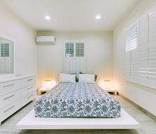 United States California Santa Ana vacation rental compare prices direct by owner 24766855